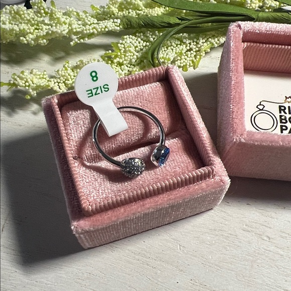 Bomb party “born beautiful” size 8 - Picture 5 of 6